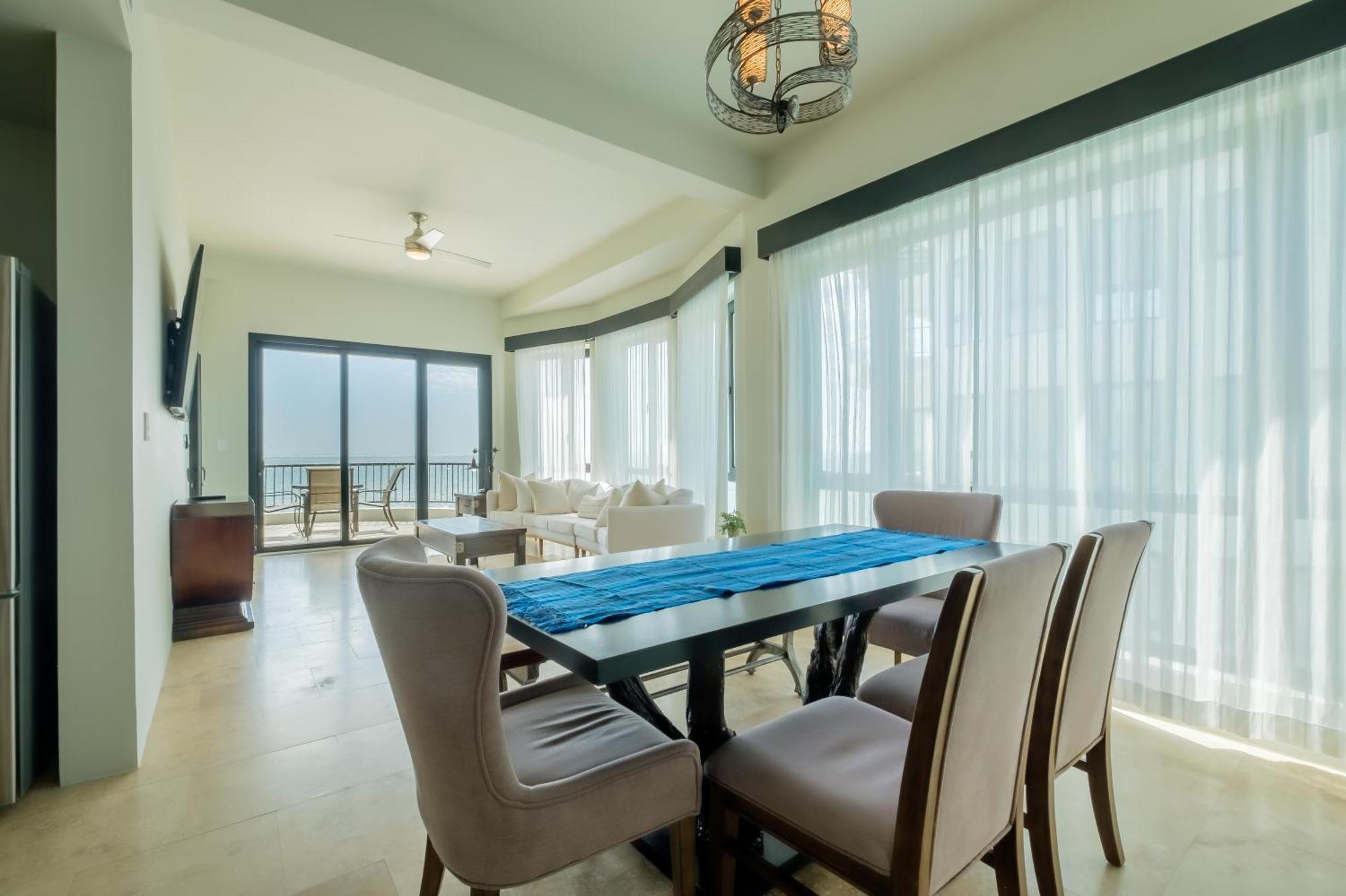 Diamante Beachfront Suites San Pedro  Zewnętrze zdjęcie