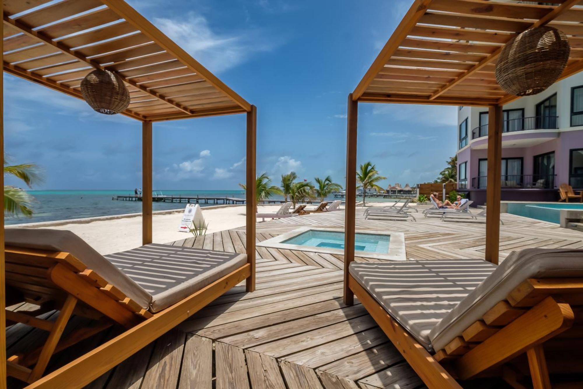 Diamante Beachfront Suites San Pedro  Zewnętrze zdjęcie